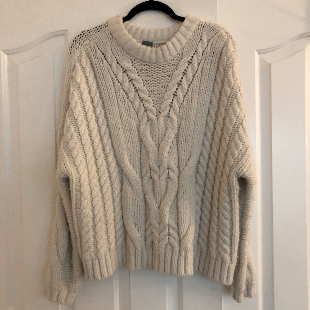 Heavy warm comfy sweater!